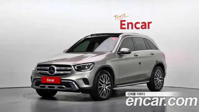 Mercedes-Benz GLC-Class 2022 — photo 1