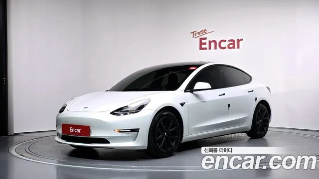 Tesla Model 3 2021 — photo 1