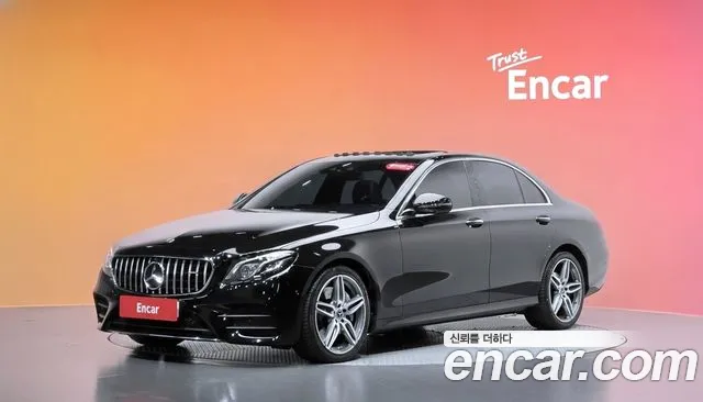 Mercedes-Benz E-Class 2019 — photo 1