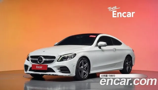 Mercedes-Benz C-Class 2022 — photo 1