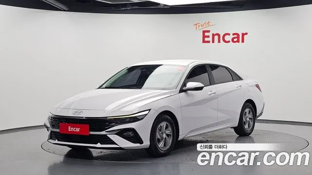 Hyundai AVANTE 2024 — photo 1