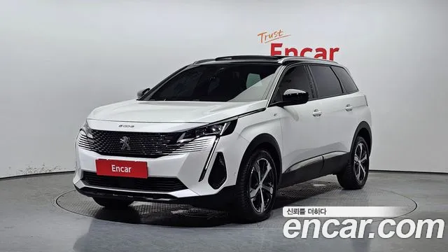 Peugeot 5008 2021 — photo 1