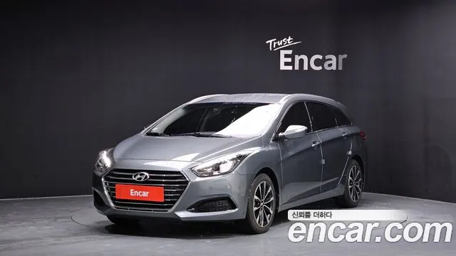Hyundai i40 2018 — photo 1