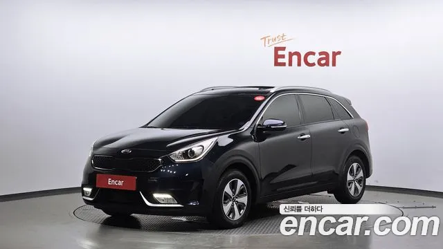 Kia Niro 2018 — photo 1