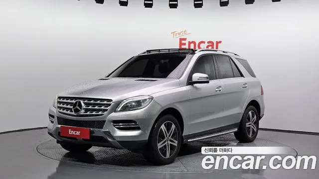 Mercedes-Benz M-class 2012 — photo 1