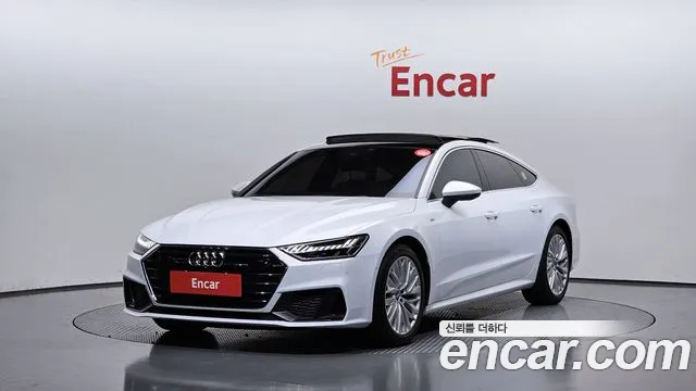 Audi A7 2021 — photo 1