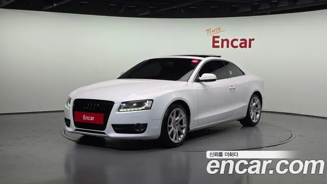 Audi A5 2010 — photo 1