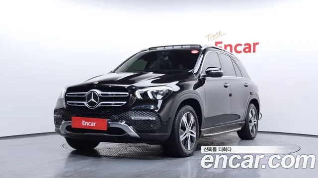 Mercedes-Benz GLE-Class 2020 — photo 1
