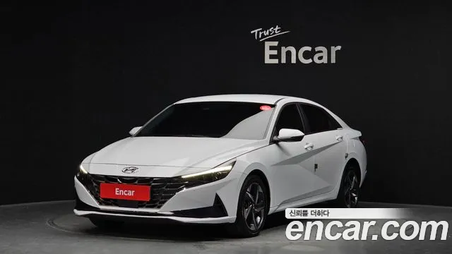 Hyundai AVANTE 2022 — photo 1