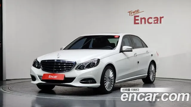 Mercedes-Benz E-Class 2016 — photo 1