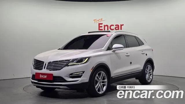 Lincoln MKC 2018 — photo 1