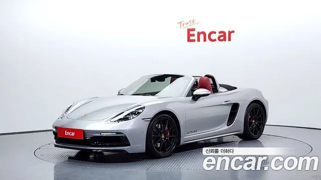 Porsche 718 2024 — photo 1