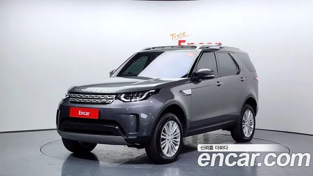 Land Rover Discovery 2019 — photo 1