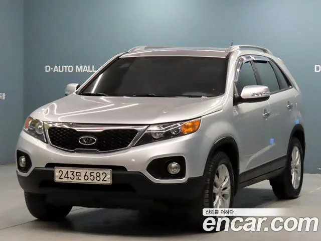Kia Sorento 2010 — photo 1