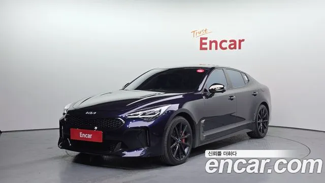 Kia Stinger 2022 — photo 1