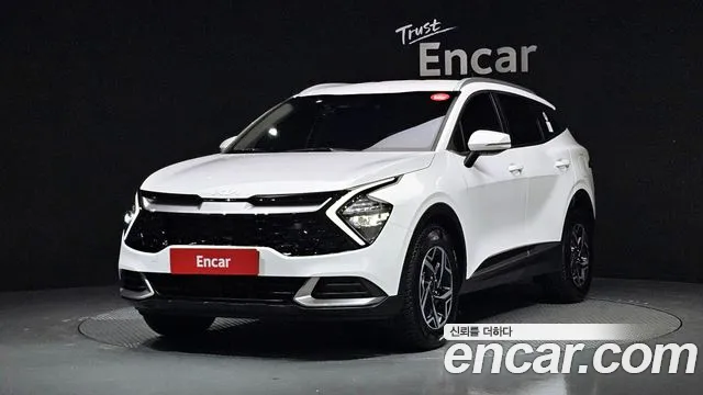 Kia Sportage 2023 — photo 1