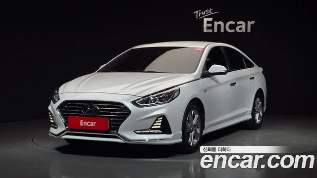 Hyundai Sonata 2019 — photo 1