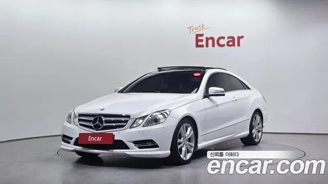 Mercedes-Benz E-Class 2013 — photo 1