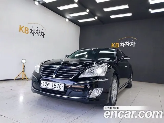Hyundai Equus 2011 — photo 1