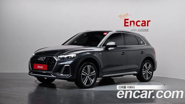 Audi Q5 2022 — photo 1