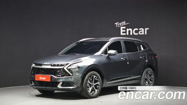 Kia Sportage 2023 — photo 1