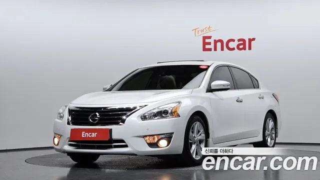 Nissan Altima 2016 — photo 1