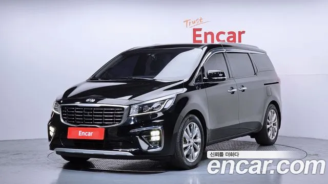 Kia Canival 2019 — photo 1