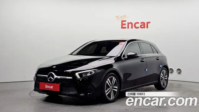 Mercedes-Benz A-Class 2021 — photo 1