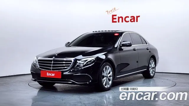 Mercedes-Benz E-Class 2018 — photo 1