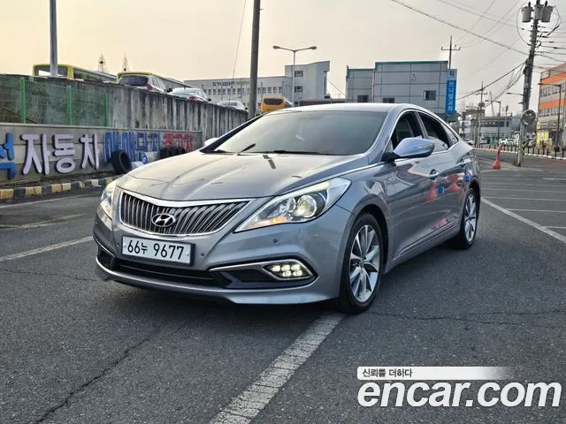 Hyundai Grandeur 2015 — photo 1