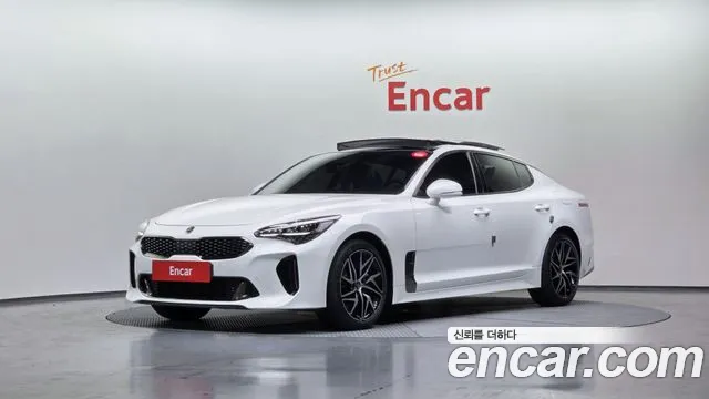 Kia Stinger 2021 — photo 1
