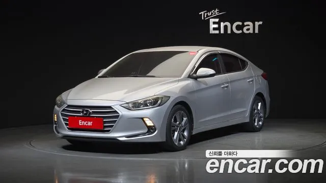 Hyundai AVANTE 2018 — photo 1
