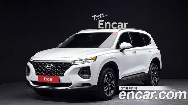 Hyundai Santafe 2019 — photo 1