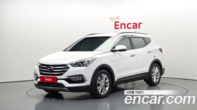Hyundai Santafe 2018 — photo 1