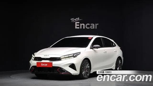 Kia K3 2022 — photo 1