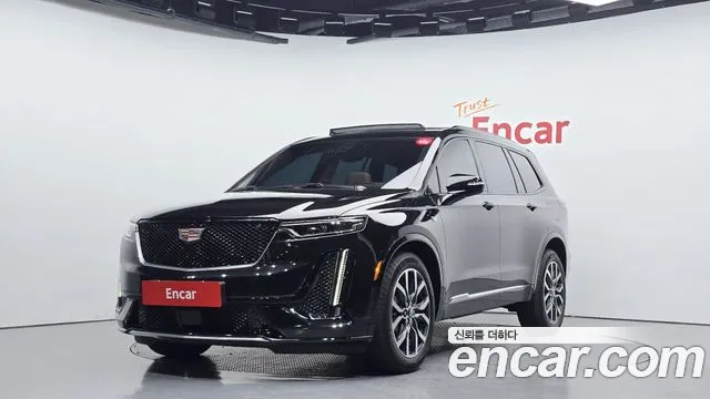 Cadillac XT6 2024 — photo 1