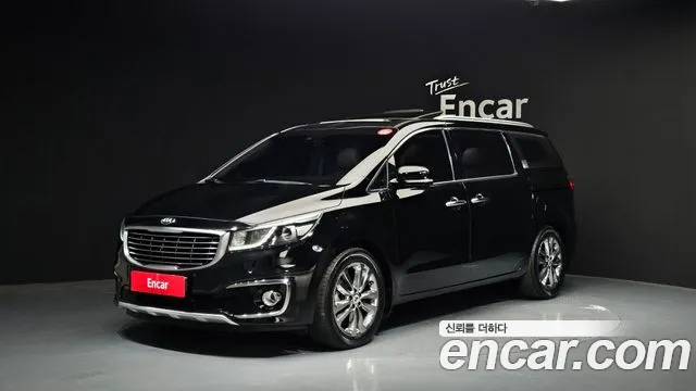 Kia Canival 2018 — photo 1