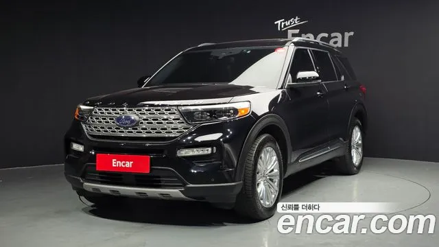 Ford Explorer 2020 — photo 1