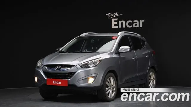 Hyundai Tucson 2011 — photo 1