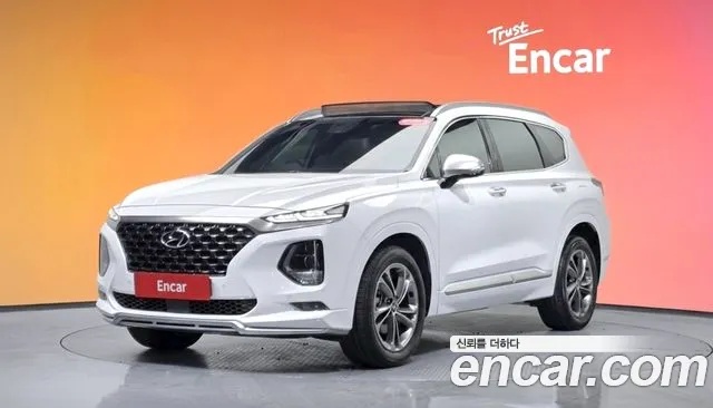 Hyundai Santafe 2019 — photo 1