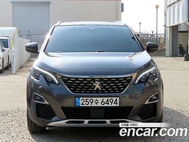 Peugeot 5008 2019 — photo 1