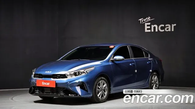 Kia K3 2022 — photo 1