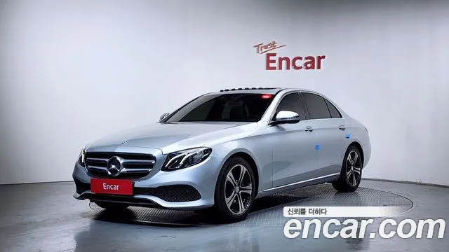 Mercedes-Benz E-Class 2017 — photo 1