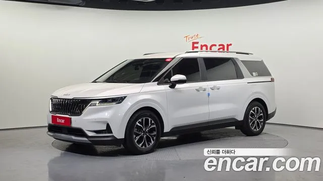 Kia Canival 2022 — photo 1
