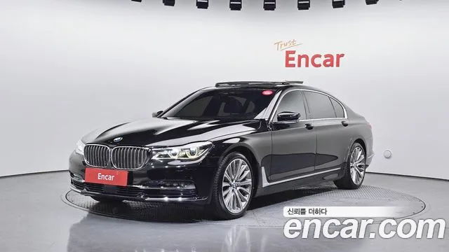 BMW 7-Series 2016 — photo 1