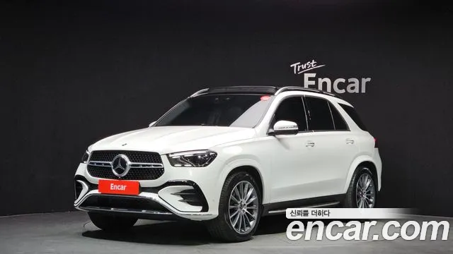 Mercedes-Benz GLE-Class 2025 — photo 1