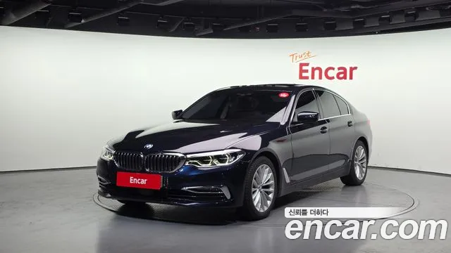 BMW 5-Series 2020 — photo 1