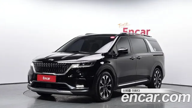 Kia Canival 2021 — photo 1