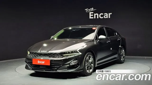 Kia K5 2022 — photo 1