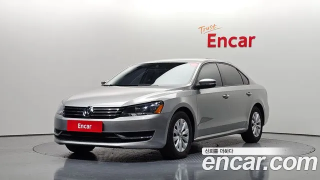 Volkswagen Passat 2013 — photo 1